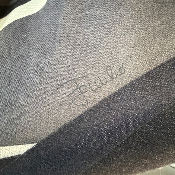 Emilio Pucci Firenze Geometric Pattern Cashmere Wool Shawl Cape Made in Italy - Picture 6 of 7